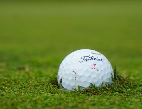 Jakie piłki golfowe używane warto wybrać? Podstawowe kryteria wyboru – marka, cena, jakość